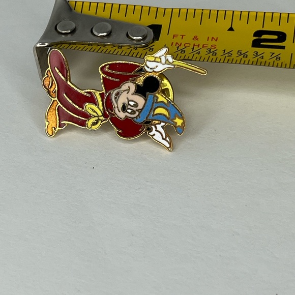 Disney Pin Sorcerer Mickey Mouse from Fantasia Yellow Stars Vintage - Picture 4 of 5
